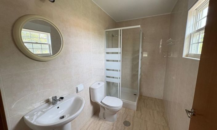 Image No.36-4 Bed Property for sale