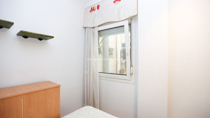 Image No.12-3 Bed Apartment for sale