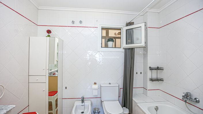 Image No.31-3 Bed Apartment for sale