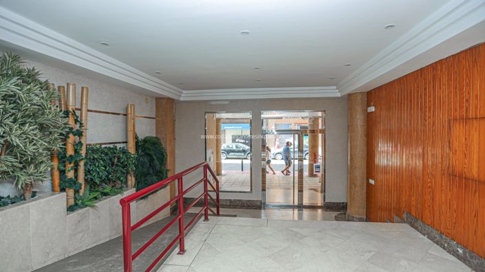 Image No.35-3 Bed Apartment for sale