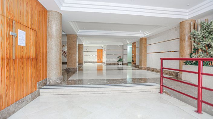 Image No.36-3 Bed Apartment for sale