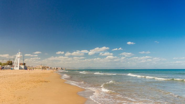 Image No.50-3 Bed Apartment for sale