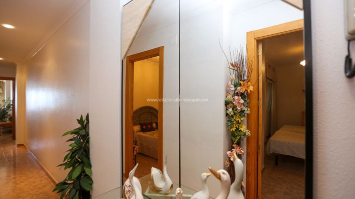 Image No.6-3 Bed Apartment for sale