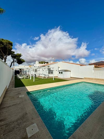 Image No.1-2 Bed Property for sale