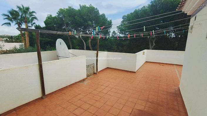 Image No.34-5 Bed Villa for sale