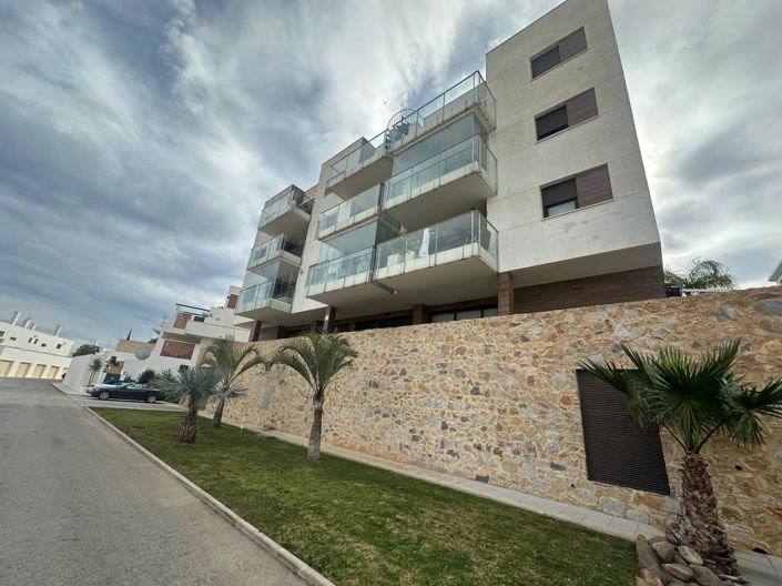 Image No.22-1 Bed Apartment for sale