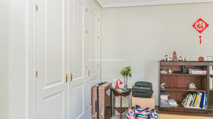 Image No.29-Villa de 4 chambres à vendre à Campoamor