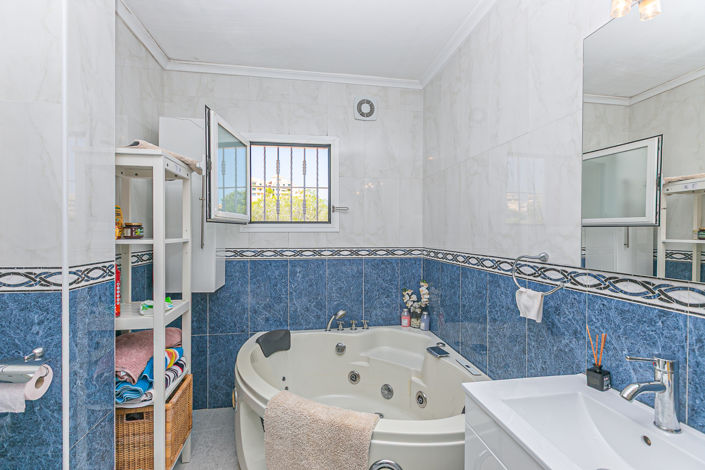 Image No.46-Villa de 4 chambres à vendre à Campoamor