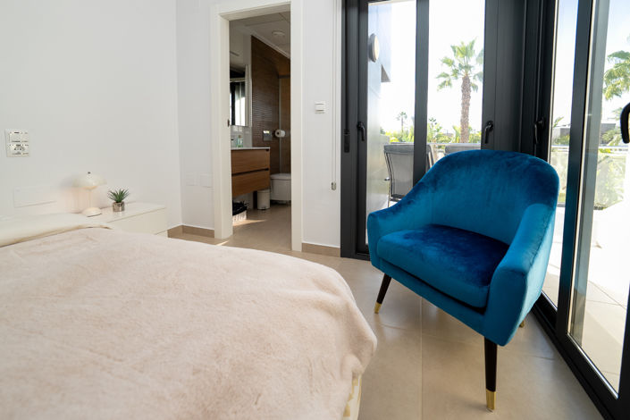 Image No.23-3 Bed Townhouse for sale