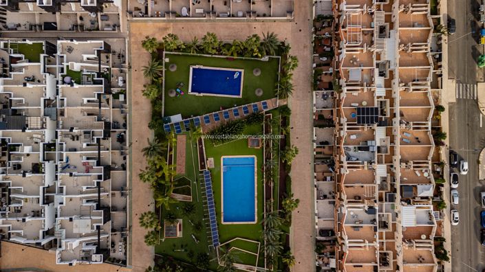 Image No.26-3 Bed Townhouse for sale