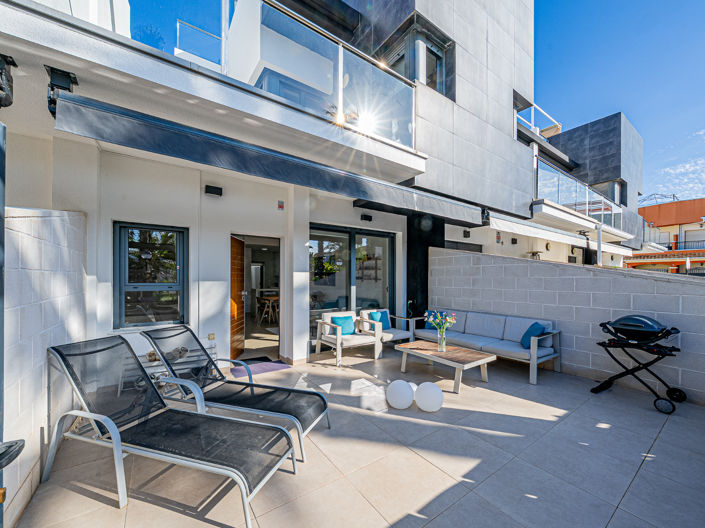 Image No.3-3 Bed Townhouse for sale