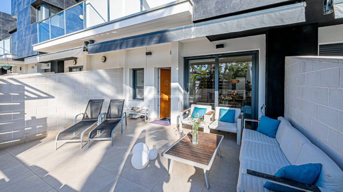 Image No.5-3 Bed Townhouse for sale