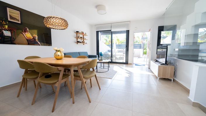 Image No.9-3 Bed Townhouse for sale