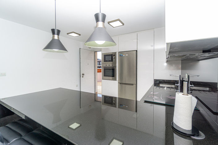 Image No.12-2 Bed Apartment for sale