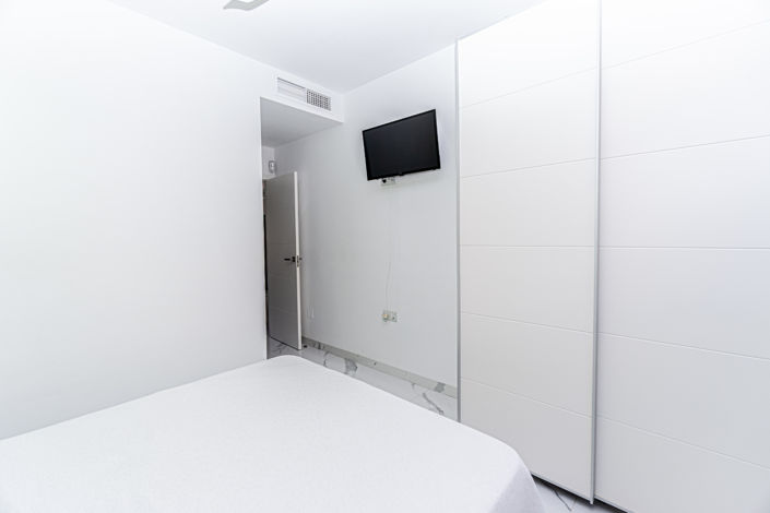 Image No.28-2 Bed Apartment for sale