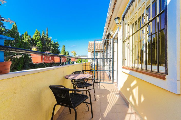 Image No.17-2 Bed Apartment for sale