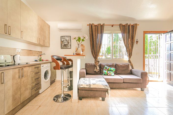 Image No.5-2 Bed Apartment for sale