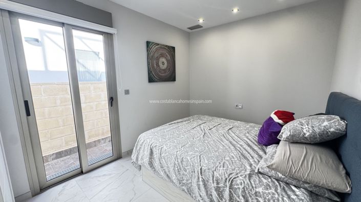 Image No.10-Propriété de 5 chambres à vendre à Villamartin