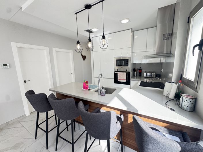 Image No.5-Propriété de 5 chambres à vendre à Villamartin