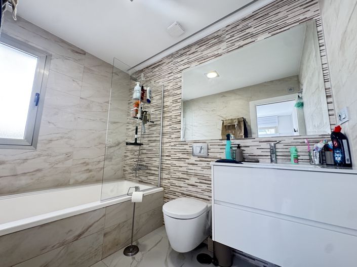 Image No.9-Propriété de 5 chambres à vendre à Villamartin