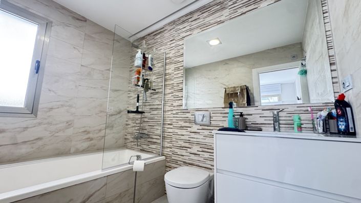 Image No.9-Propriété de 5 chambres à vendre à Villamartin