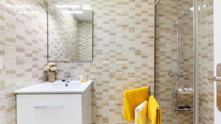 Image No.10-2 Bed Apartment for sale