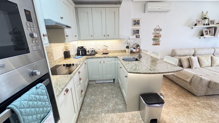 Image No.8-2 Bed Apartment for sale