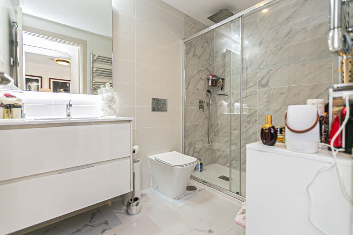 Image No.26-2 Bed Apartment for sale