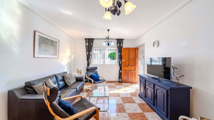 Image No.10-2 Bed Bungalow for sale