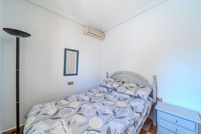 Image No.19-2 Bed Bungalow for sale