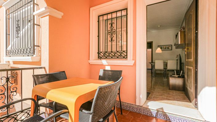 Image No.5-3 Bed Townhouse for sale