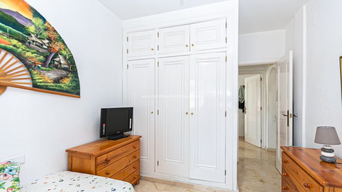 Image No.21-2 Bed Bungalow for sale