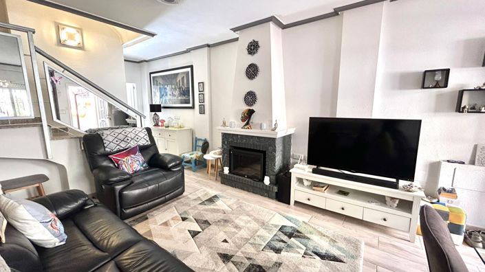 Image No.5-3 Bed Townhouse for sale