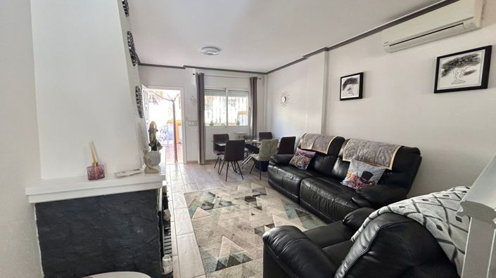 Image No.6-3 Bed Townhouse for sale