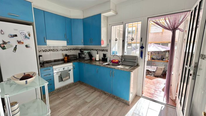 Image No.9-3 Bed Townhouse for sale