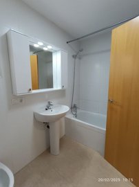 o1j8itp7fn1c19116r11jgn4iu327