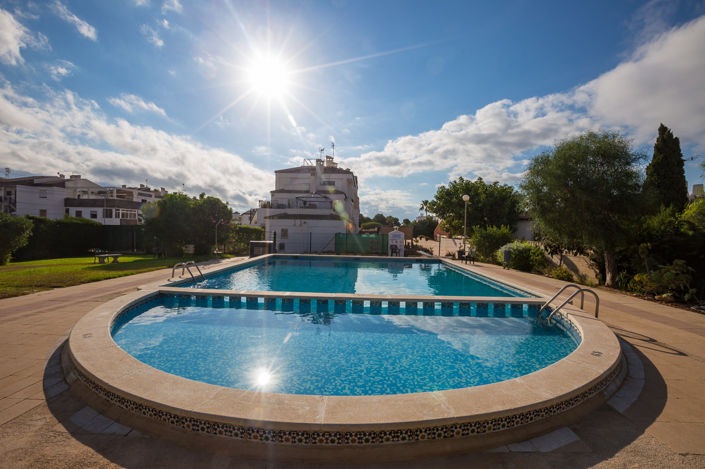 Image No.25-2 Bed Apartment for sale