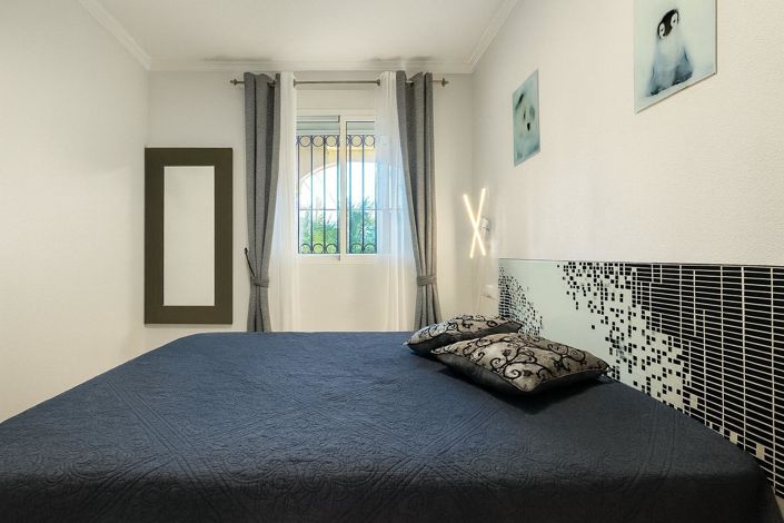 Image No.9-2 Bed Apartment for sale