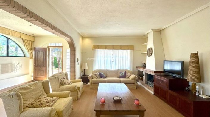 Image No.24-3 Bed Villa for sale