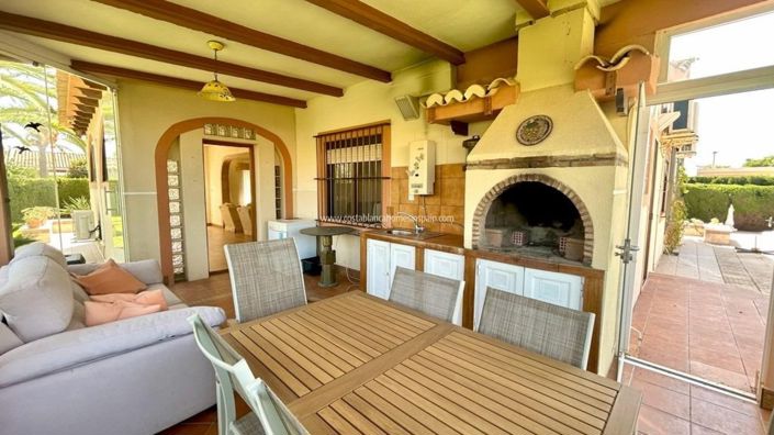 Image No.40-3 Bed Villa for sale