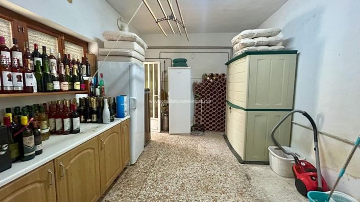 Image No.43-3 Bed Villa for sale