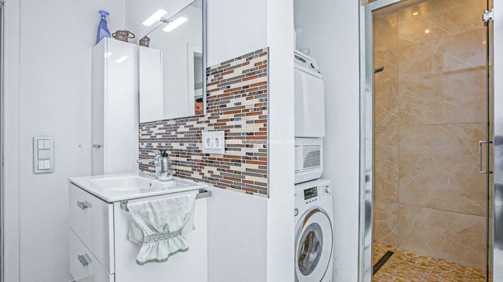 Image No.20-4 Bed Villa for sale