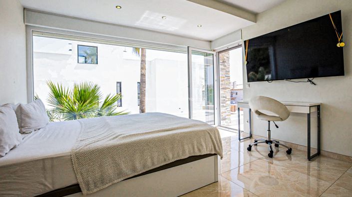 Image No.26-4 Bed Villa for sale