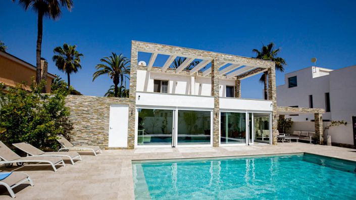 Image No.35-4 Bed Villa for sale