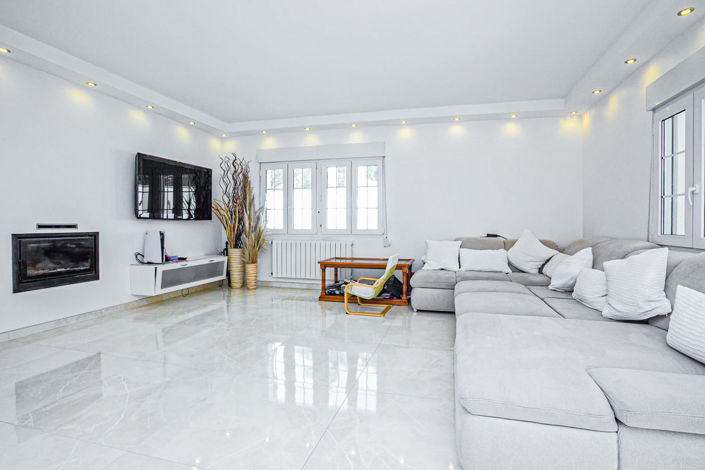 Image No.21-4 Bed Villa for sale