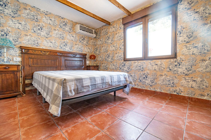 Image No.15-9 Bed Villa for sale