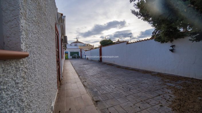 Image No.34-Villa de 9 chambres à vendre à Lomas de Cabo Roig