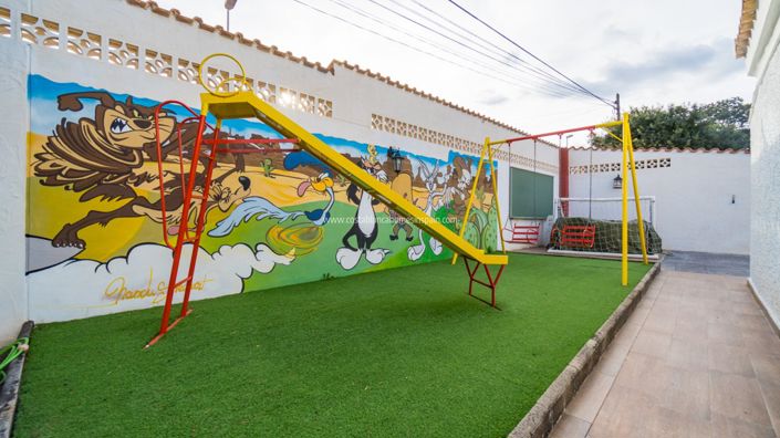 Image No.28-Villa de 9 chambres à vendre à Lomas de Cabo Roig