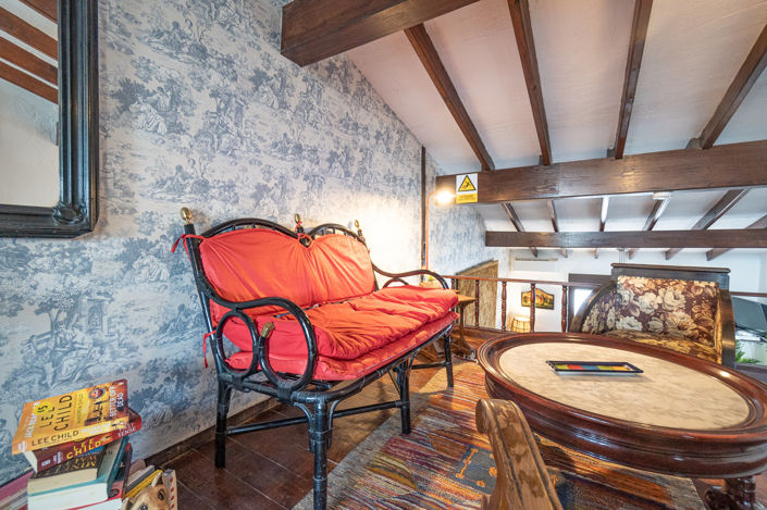 Image No.6-9 Bed Villa for sale