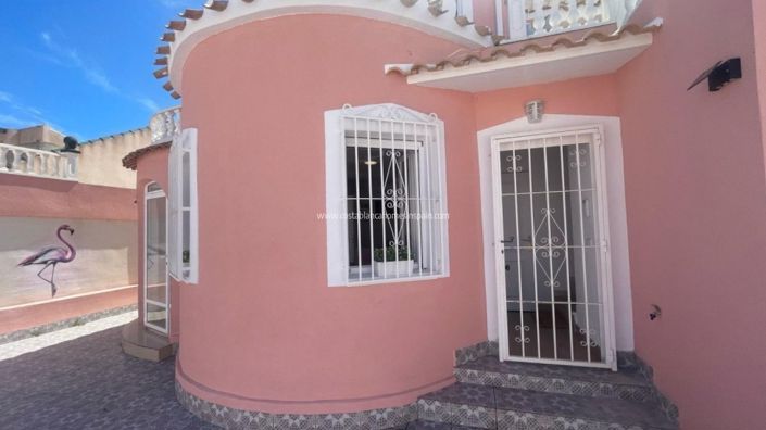 Image No.12-Villa de 4 chambres à vendre à Playa Flamenca